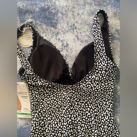NWT Coco Reef Contours Solitaire Printed One-piece Swimsuit Size 10/34C - Picture 5 of 9